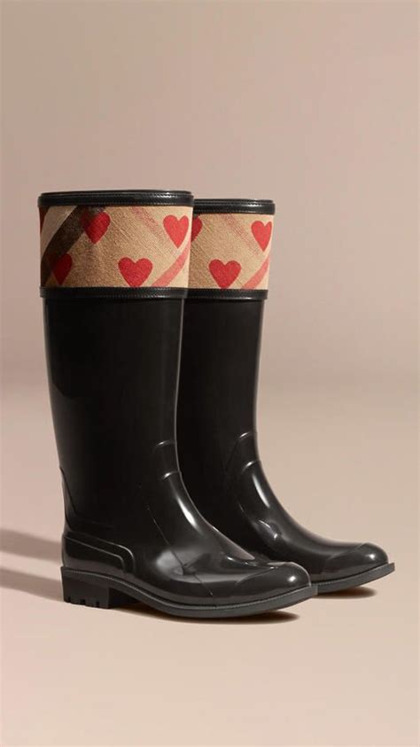 burberry heart wellies